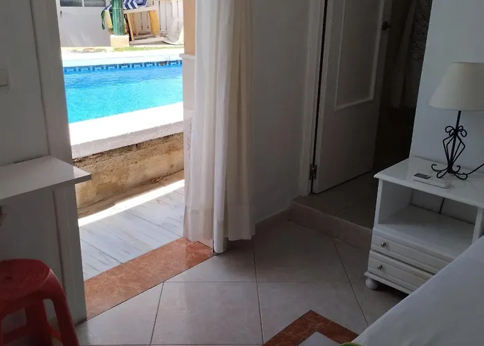 Piscina Privada Feriehus Fuengirola